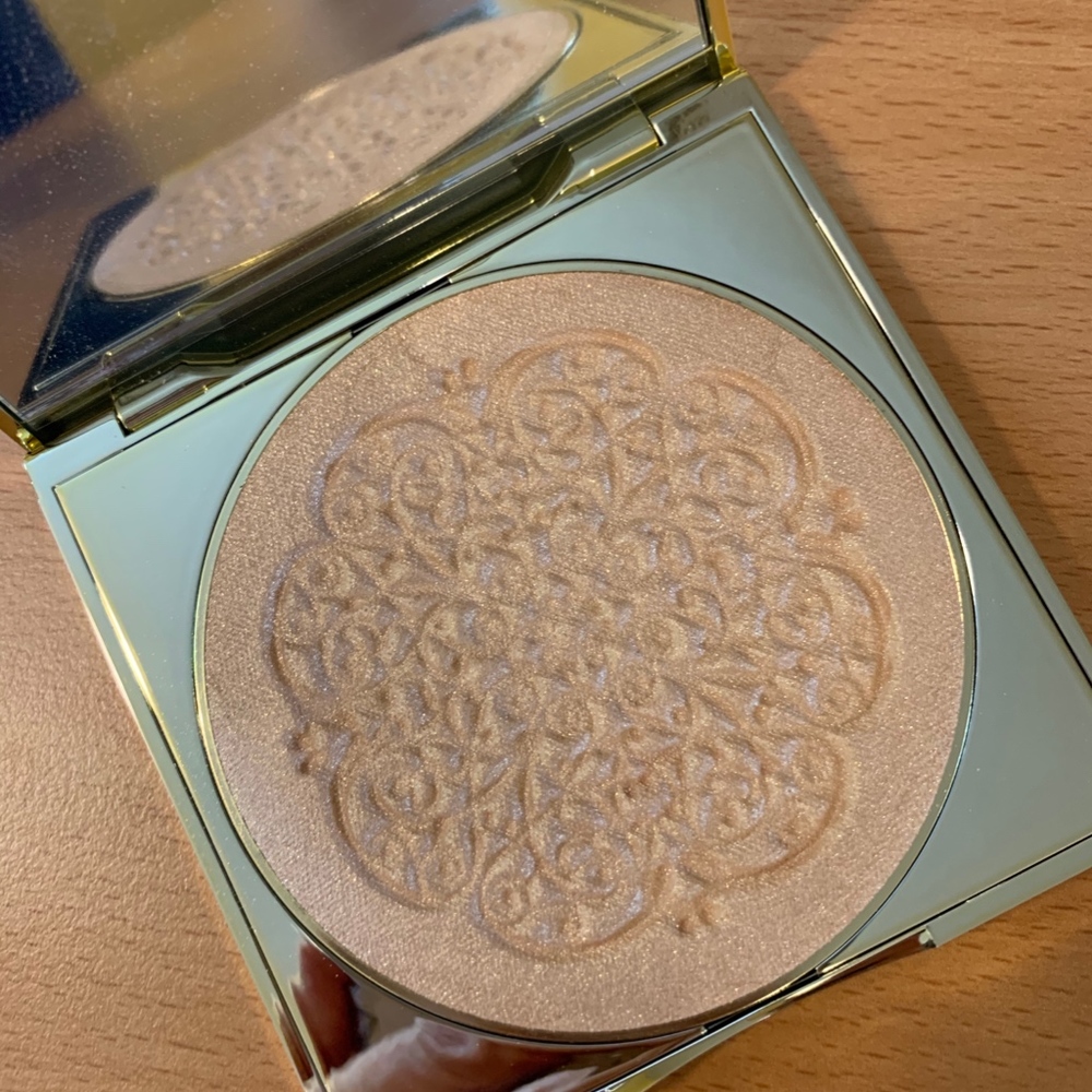 tarte Goddess Glow Highlighter - NIB
